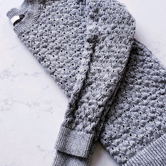 Loft Gray Sweater Size Small - Picture 5 of 6